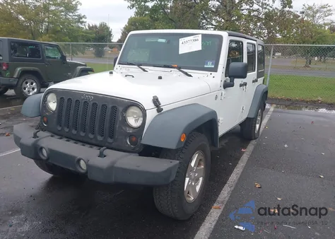 2013 Jeep Wrangler Unlimited Sport из США, поврежденный, VIN 1C4BJWDG5DL677436